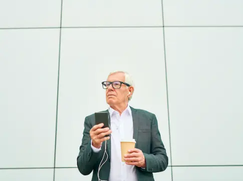 Early Morning Vibes: Top 4 Stocks To Buy Right Now