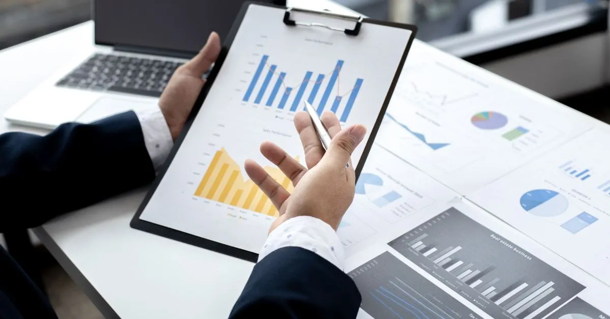 Stocks to Watch amidst Mixed Market Sentiment after Fed Policy Framework Stocks to Watch amidst Mixed Market Sentiment after Fed Policy Framework